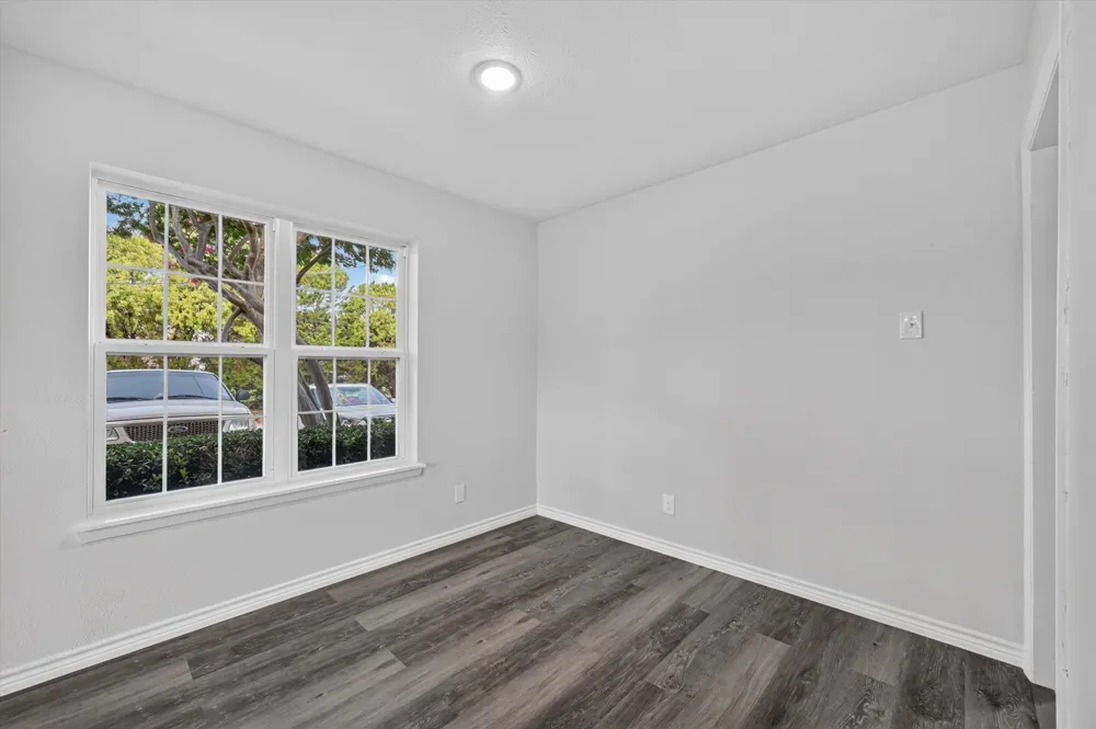 1801 E Grauwyler Road #101 Irving, TX 75061