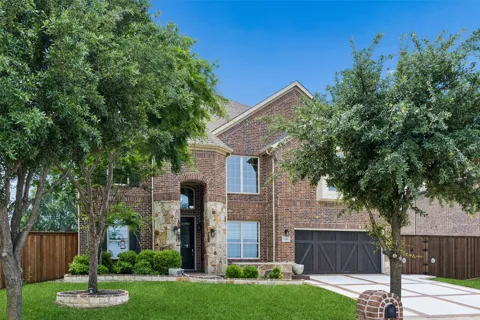 1165 Clearwater Drive