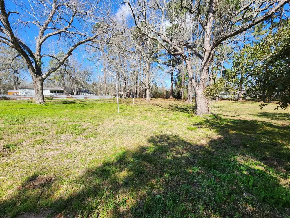 25609 Fm 2100 Road Huffman, TX 77336