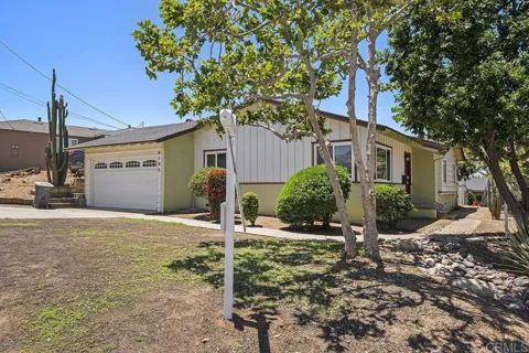 6190 NANCY DR