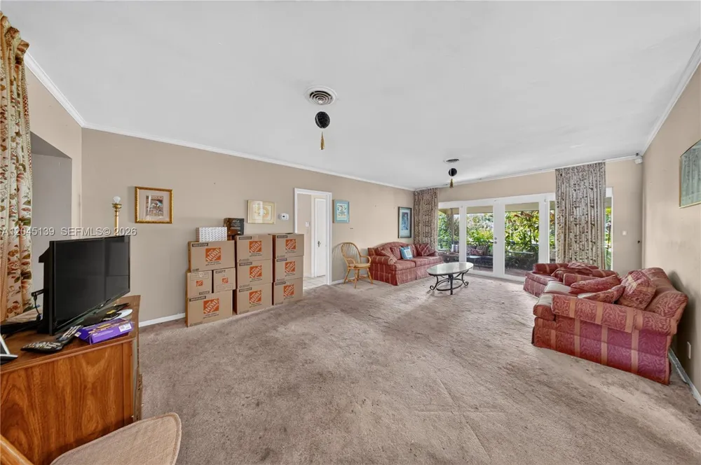8340 SW 151st St Palmetto Bay, FL 33158