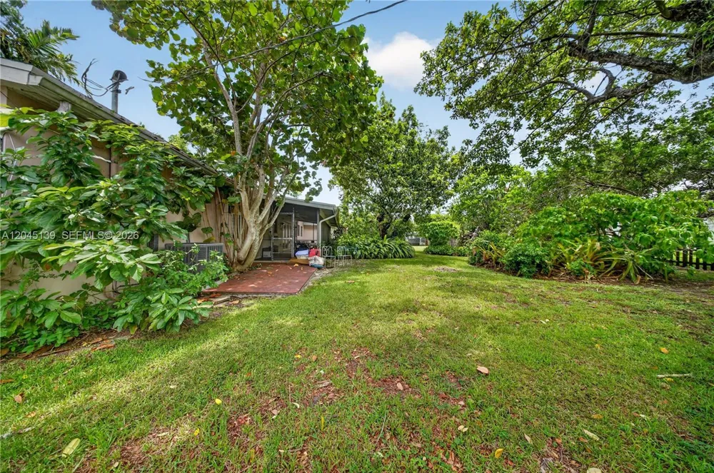 8340 SW 151st St Palmetto Bay, FL 33158