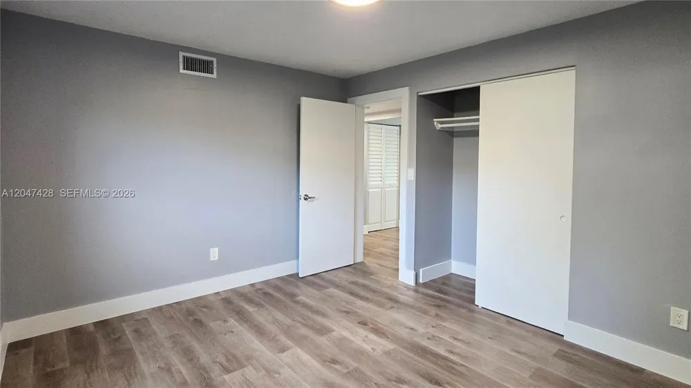 50 W 28th St #52 Hialeah, FL 33010