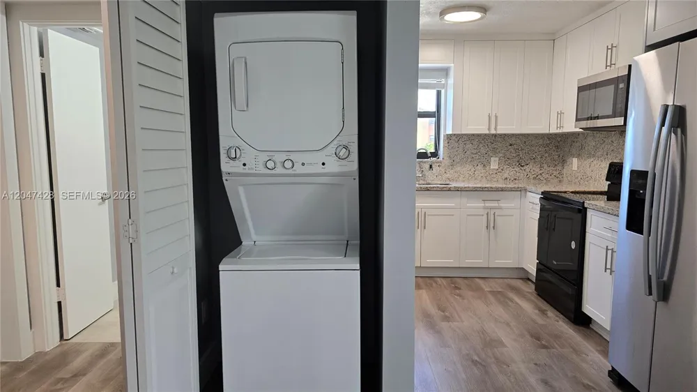 50 W 28th St #52 Hialeah, FL 33010
