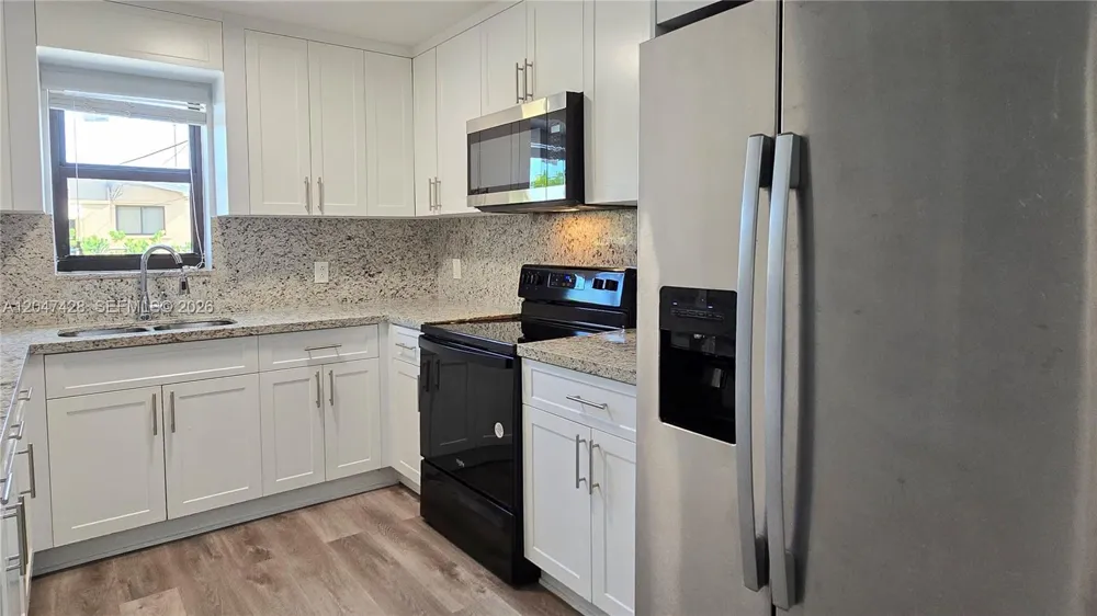 50 W 28th St #52 Hialeah, FL 33010