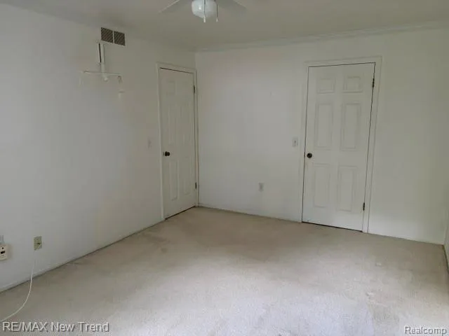 1412 Hidden Meadows Drive E #B Walled Lake City, MI 48390