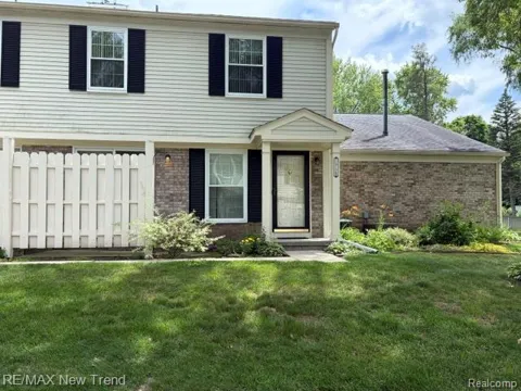 1412 Hidden Meadows Drive E #B
