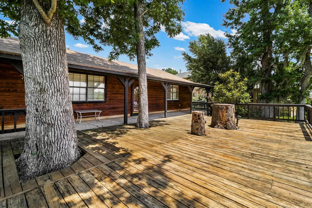 344 Birch Drive Onalaska, TX 77360