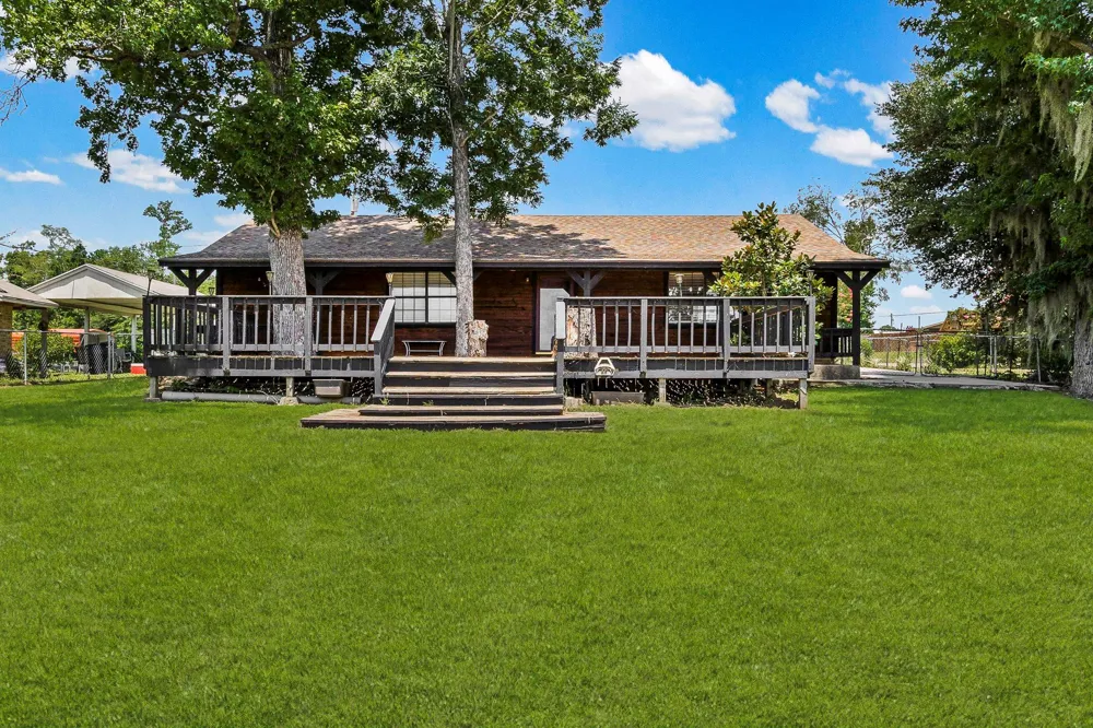 344 Birch Drive Onalaska, TX 77360