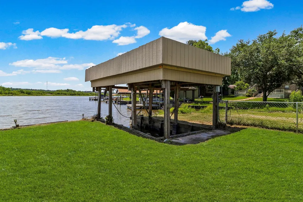 344 Birch Drive Onalaska, TX 77360