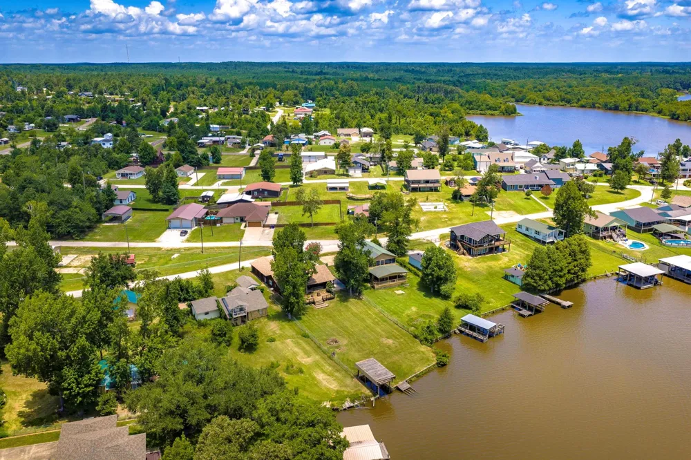 344 Birch Drive Onalaska, TX 77360