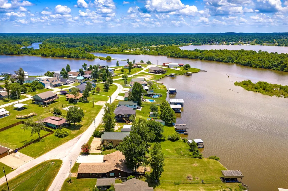 344 Birch Drive Onalaska, TX 77360