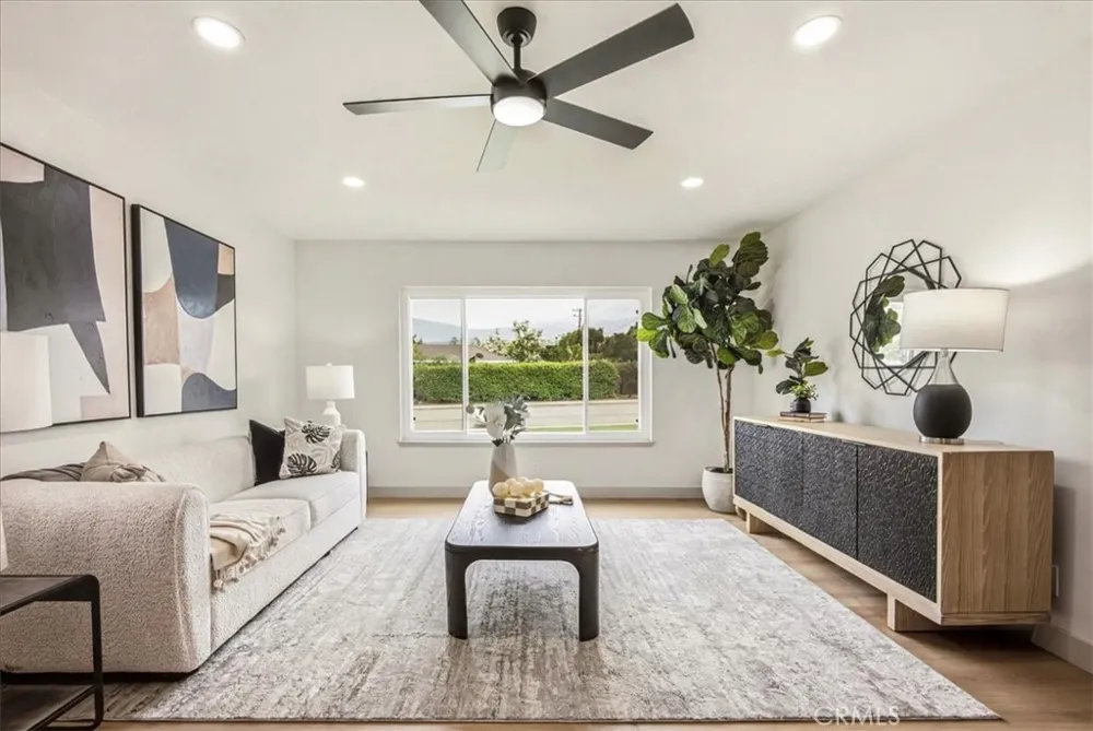 818 Hood Claremont, CA 91711