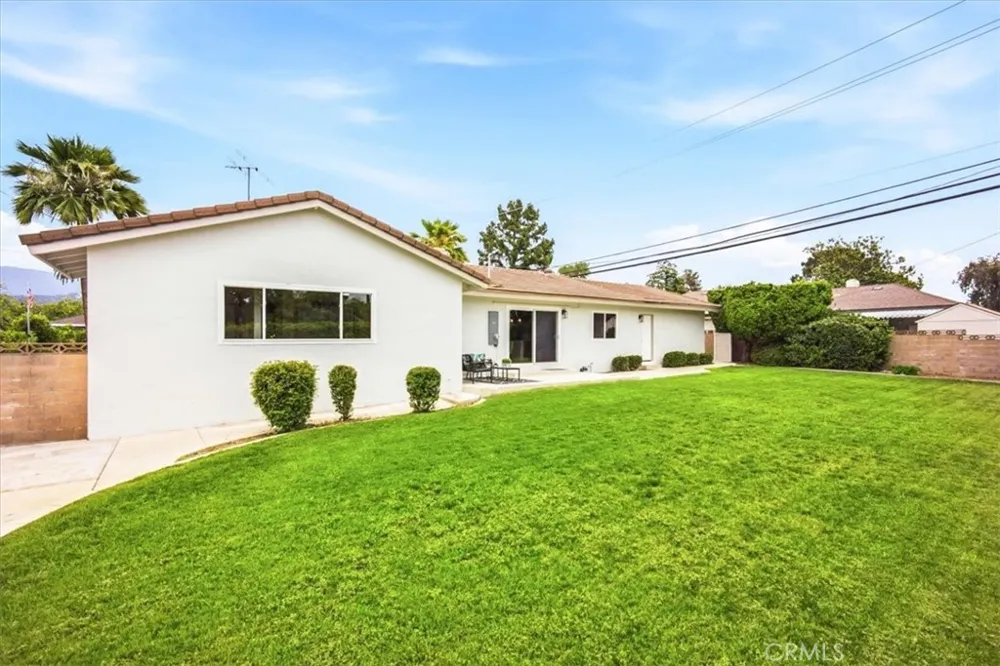 818 Hood Claremont, CA 91711