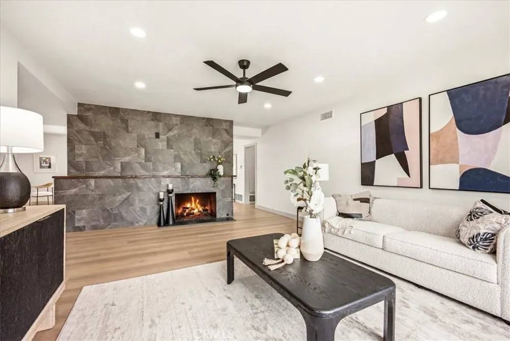 818 Hood Claremont, CA 91711