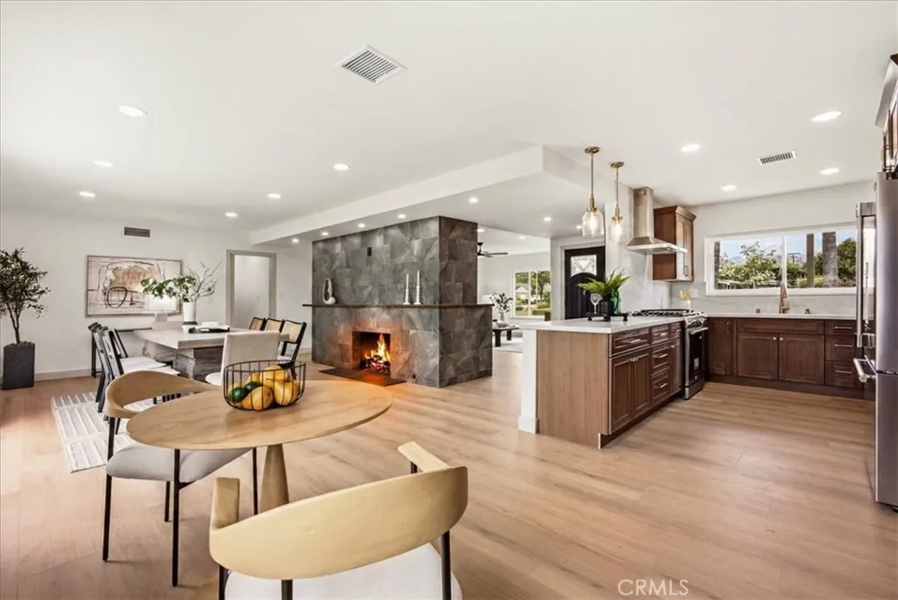 818 Hood Claremont, CA 91711