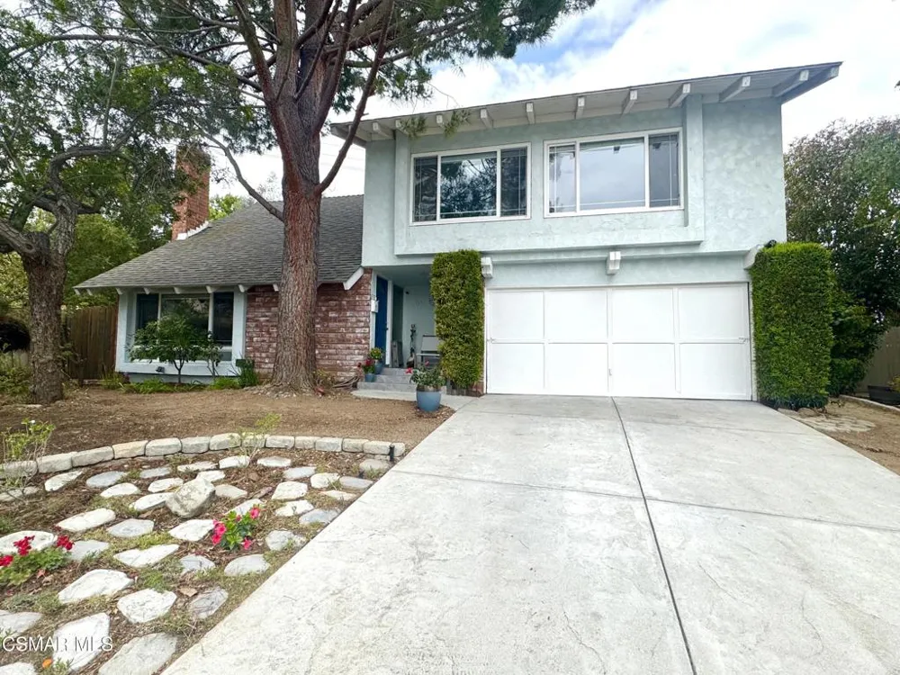 91 Albion Place Newbury Park, CA 91320