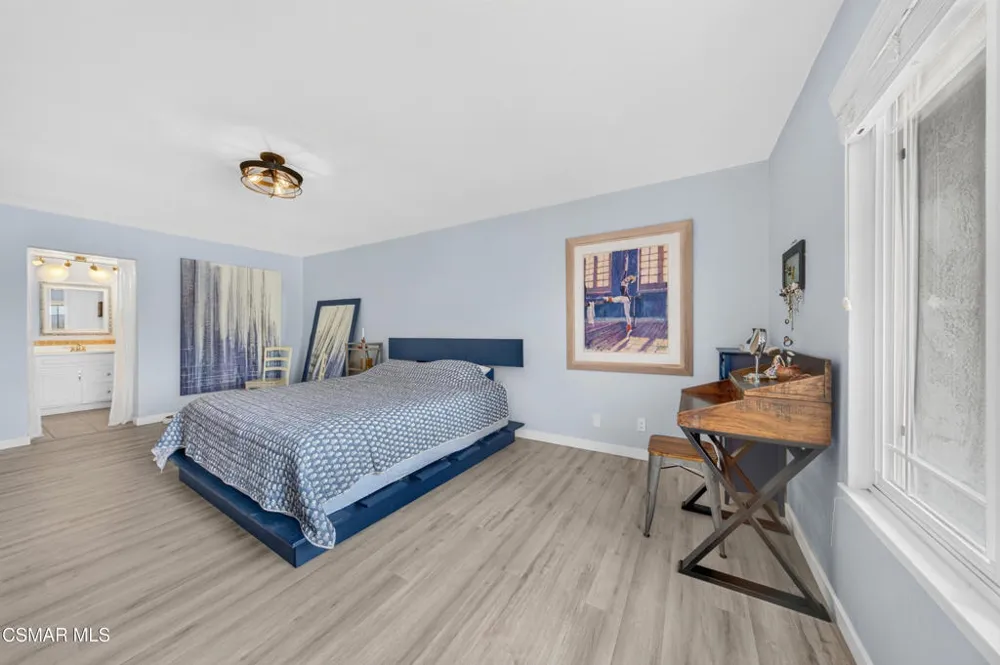 91 Albion Place Newbury Park, CA 91320