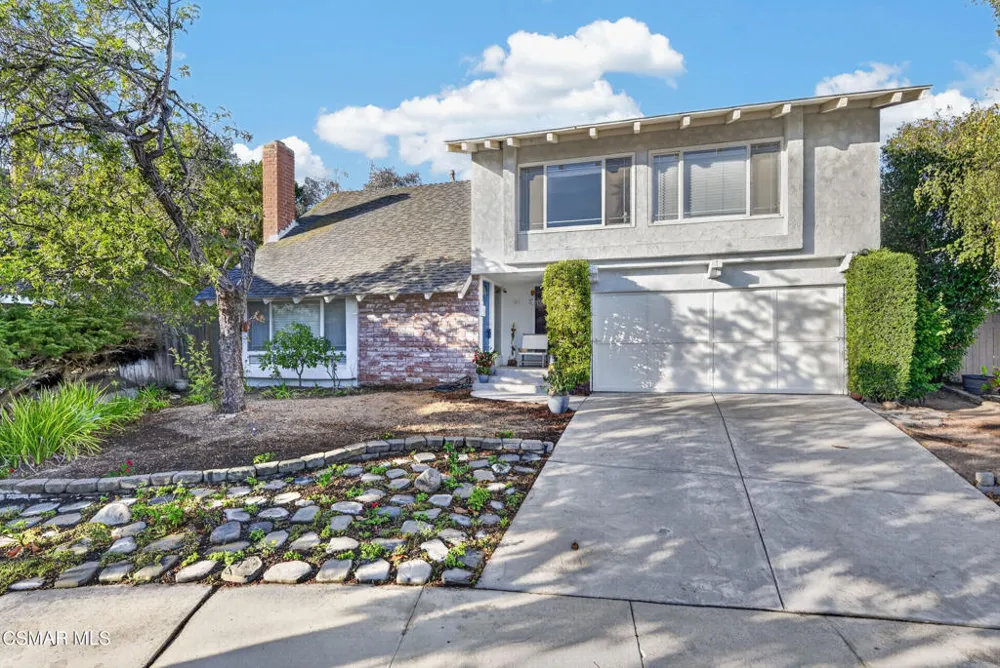 91 Albion Place Newbury Park, CA 91320