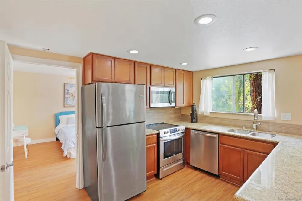155 Rosebay #37 Encinitas, CA 92024