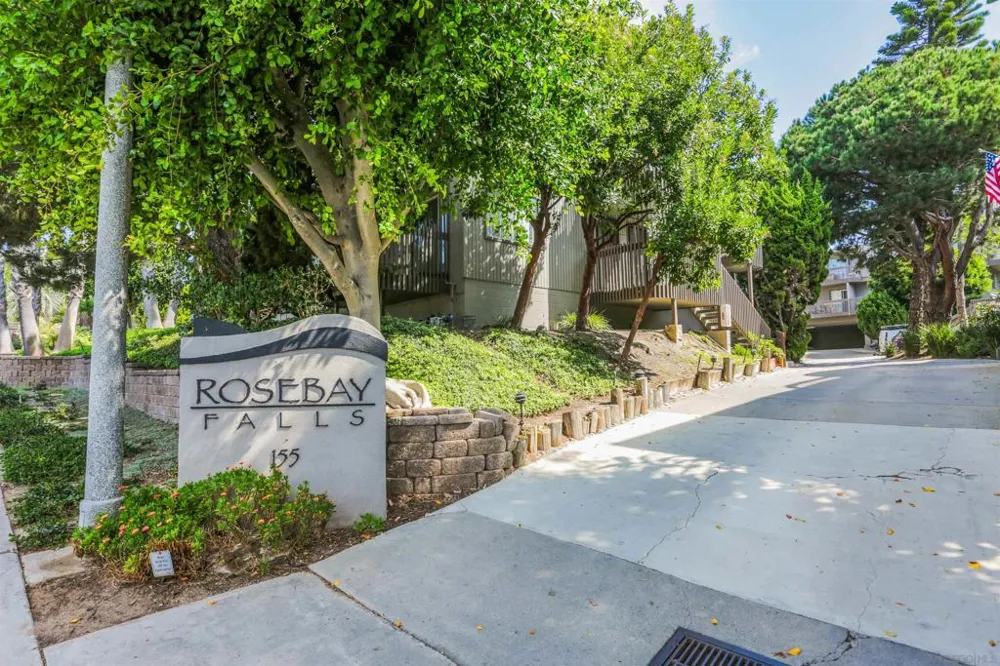 155 Rosebay #37 Encinitas, CA 92024