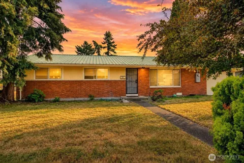 21 SW 8th Avenue