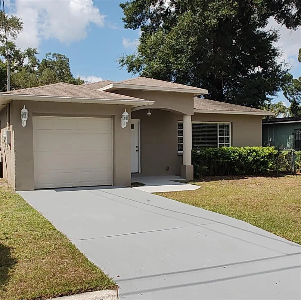 3103 E 25TH AVENUE Tampa, FL 33605