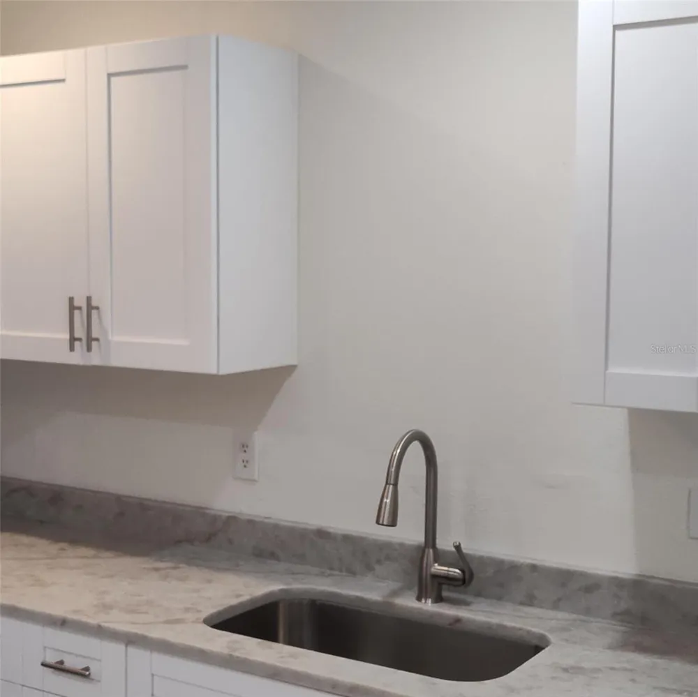 3103 E 25TH AVENUE Tampa, FL 33605