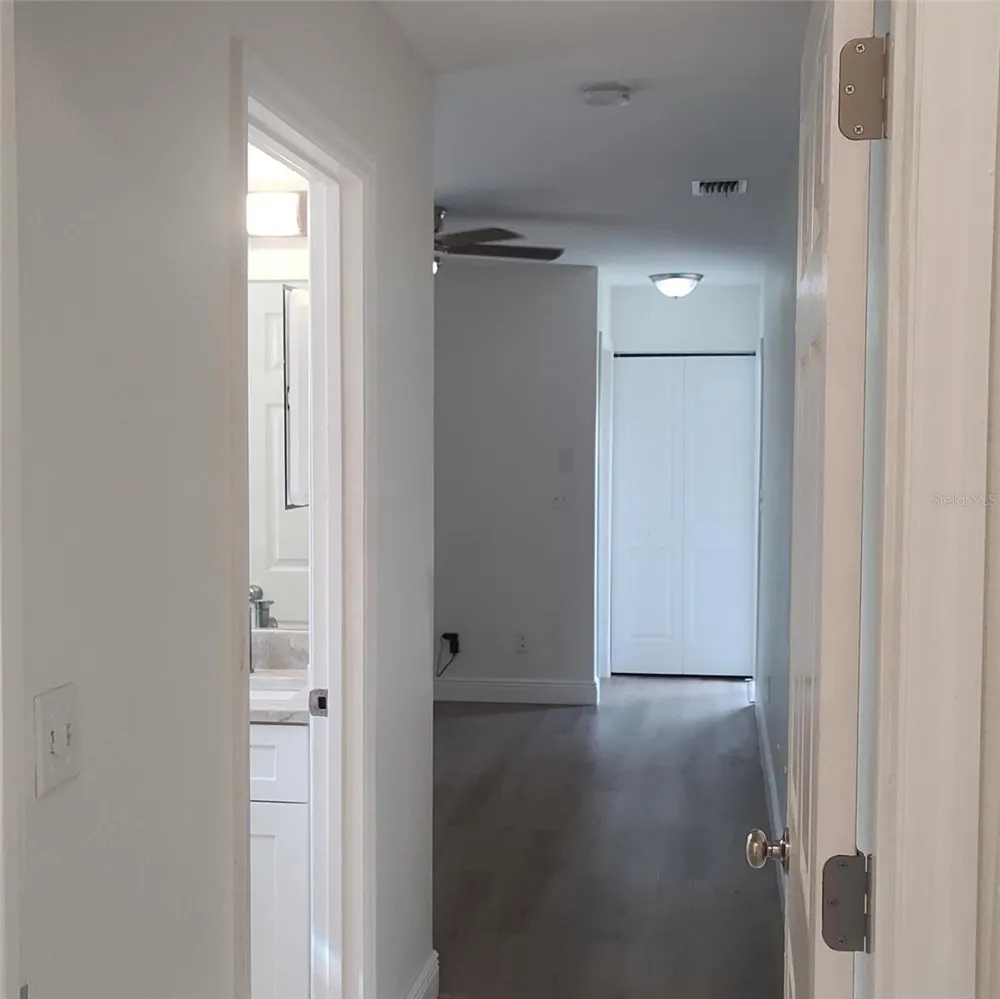 3103 E 25TH AVENUE Tampa, FL 33605