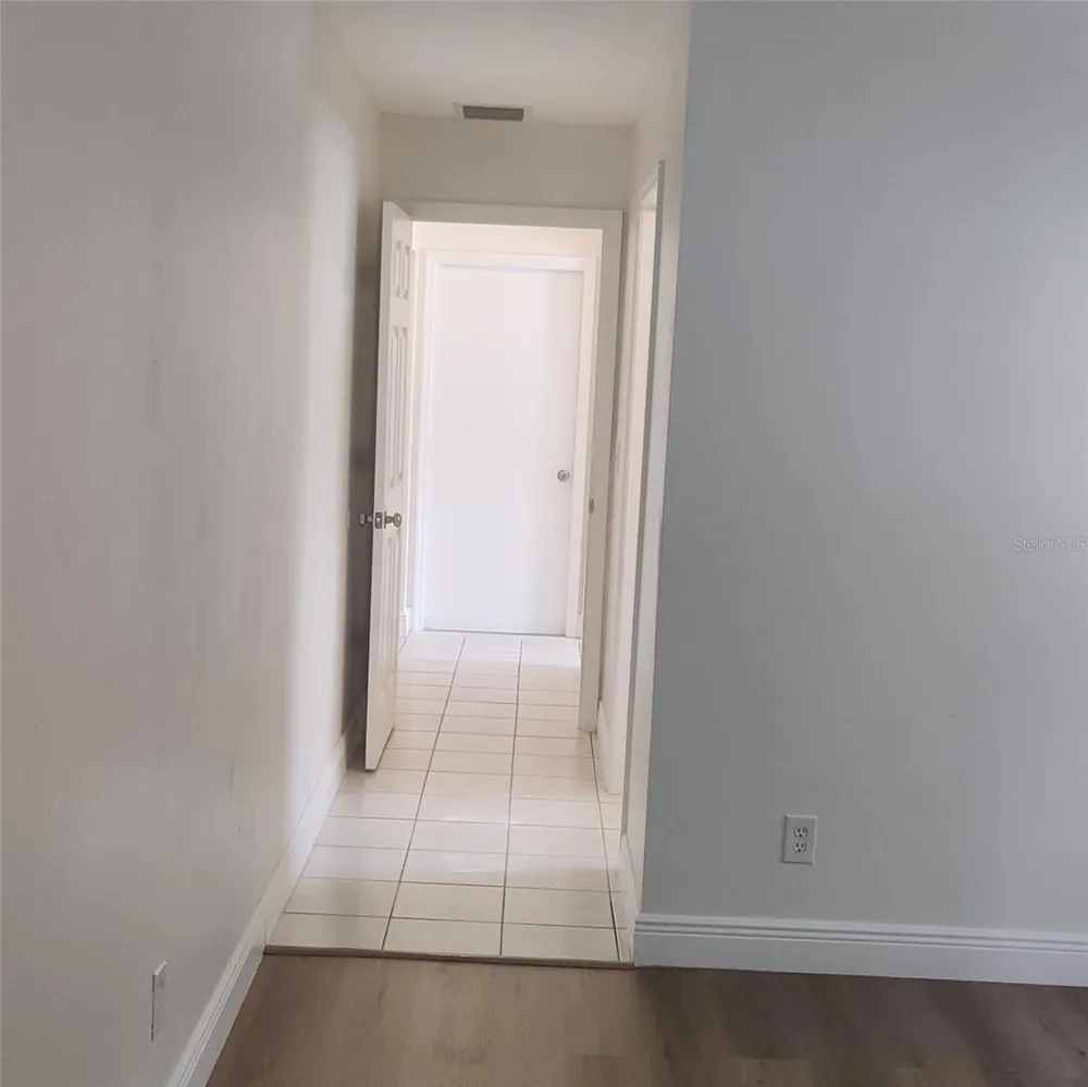 3103 E 25TH AVENUE Tampa, FL 33605