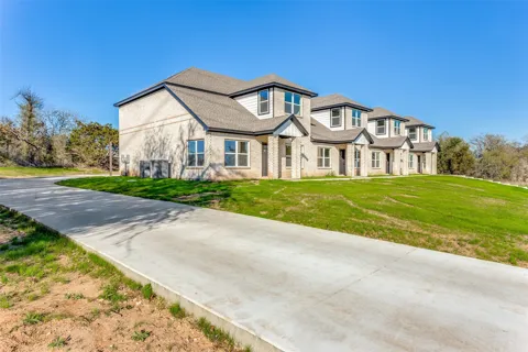 112 Dealva Court