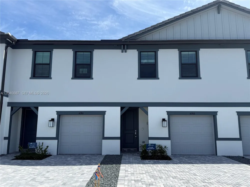 4286 Efendi Drive Lantana, FL 33462