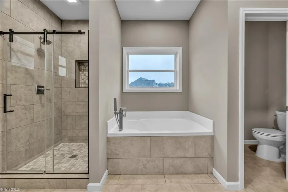 130 Oak Pointe Lane Wilkesboro, NC 28697