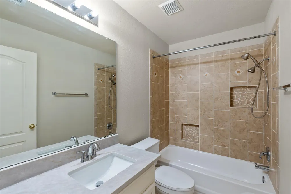 4725 Tello Path Austin, TX 78749