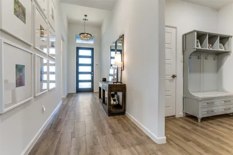 3111 Eagle Lane