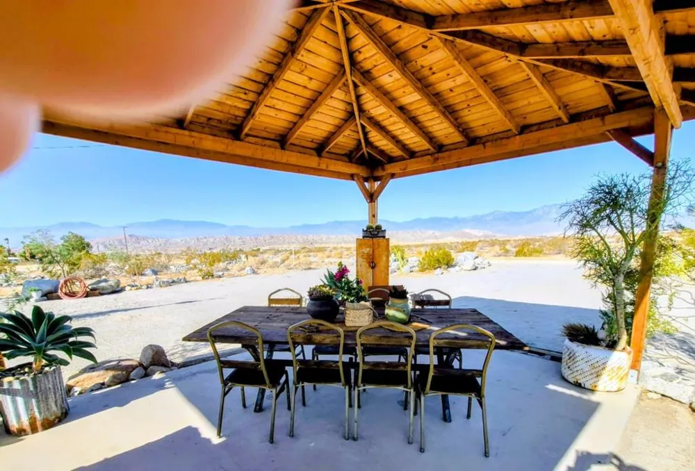 1 Dillon Road Sky Valley, CA 92241