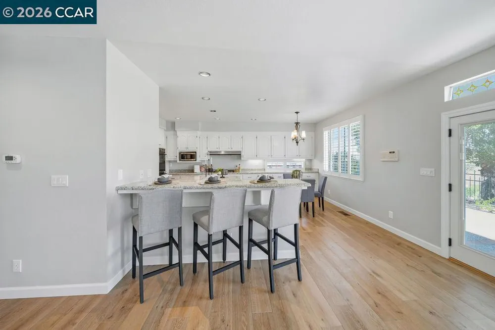 3051 Miwok Way Clayton, CA 94517
