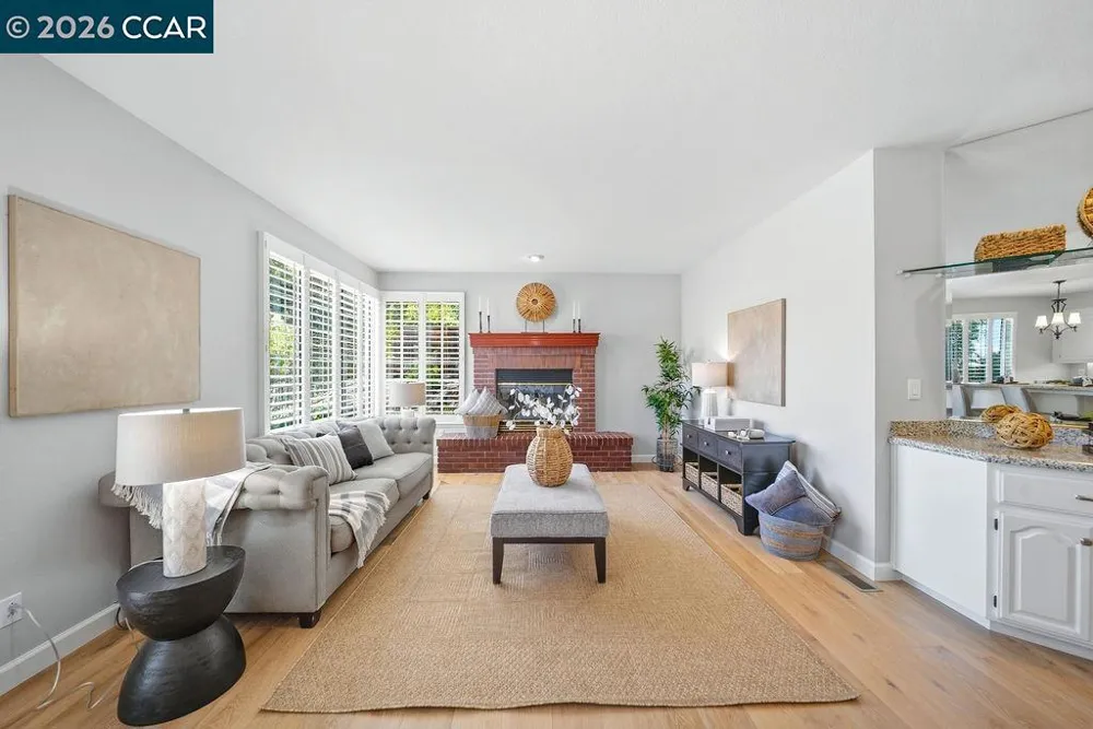 3051 Miwok Way Clayton, CA 94517