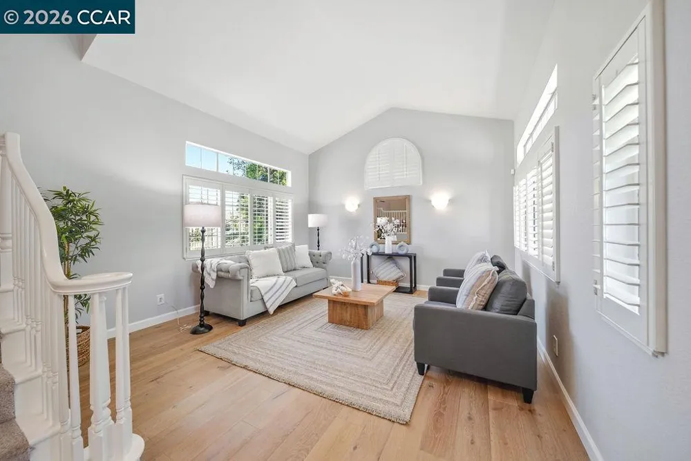 3051 Miwok Way Clayton, CA 94517
