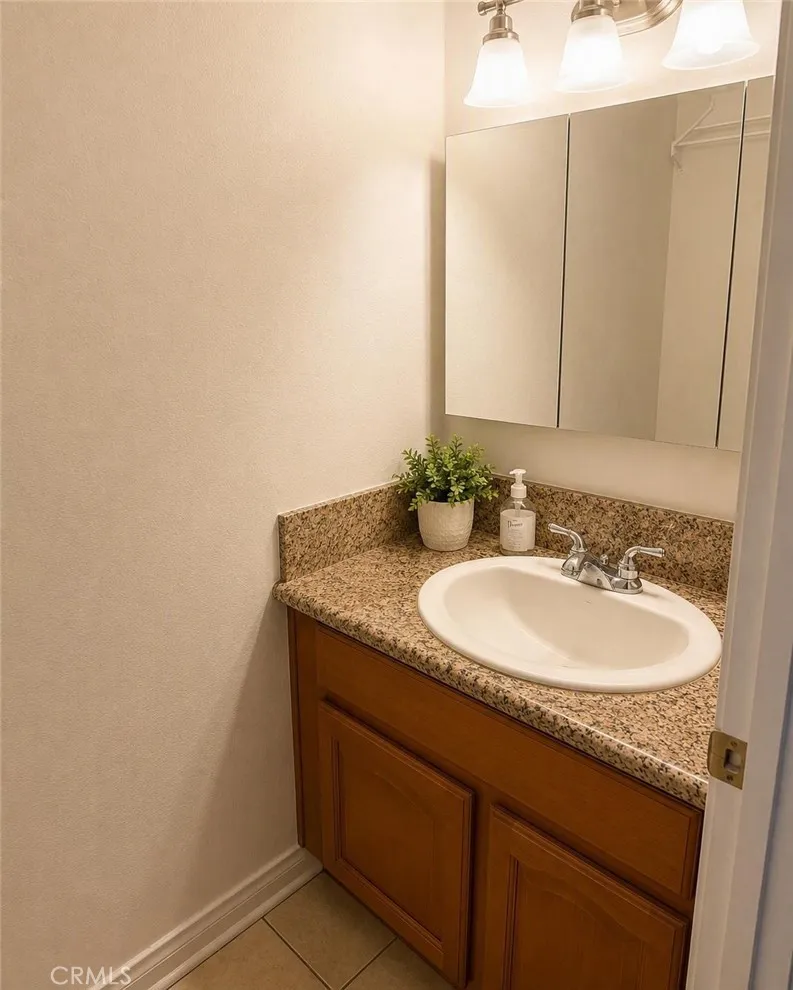1608 W 226th #3 Torrance, CA 90501