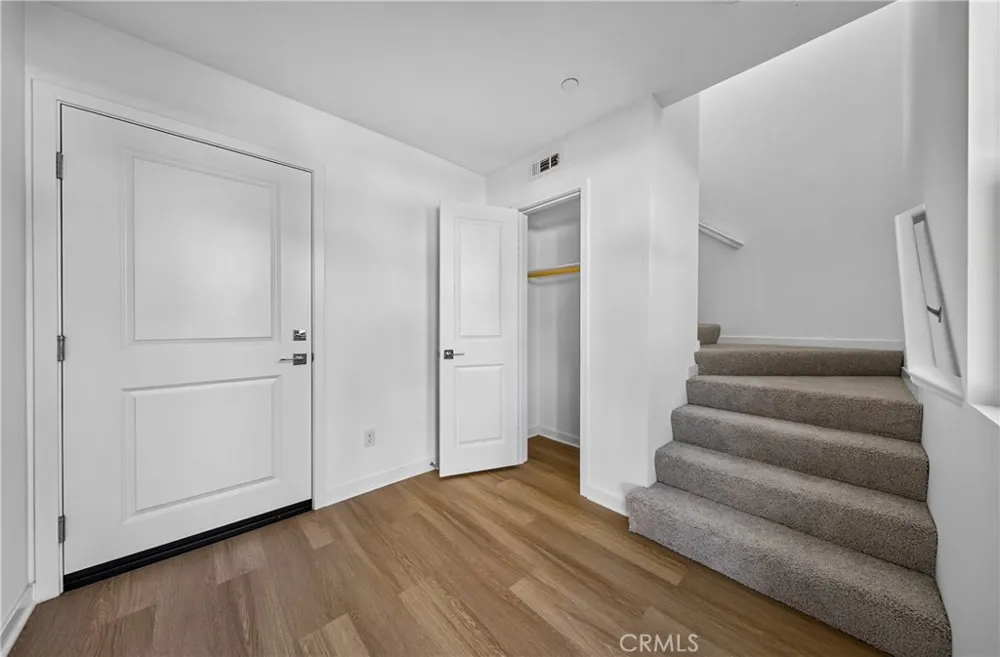 1174 Santo Antonio Colton, CA 92324