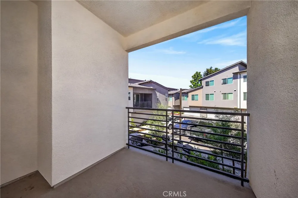 1174 Santo Antonio Colton, CA 92324
