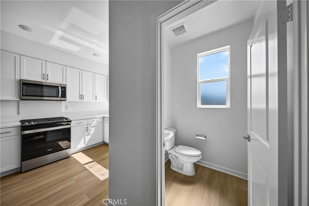 1174 Santo Antonio Colton, CA 92324