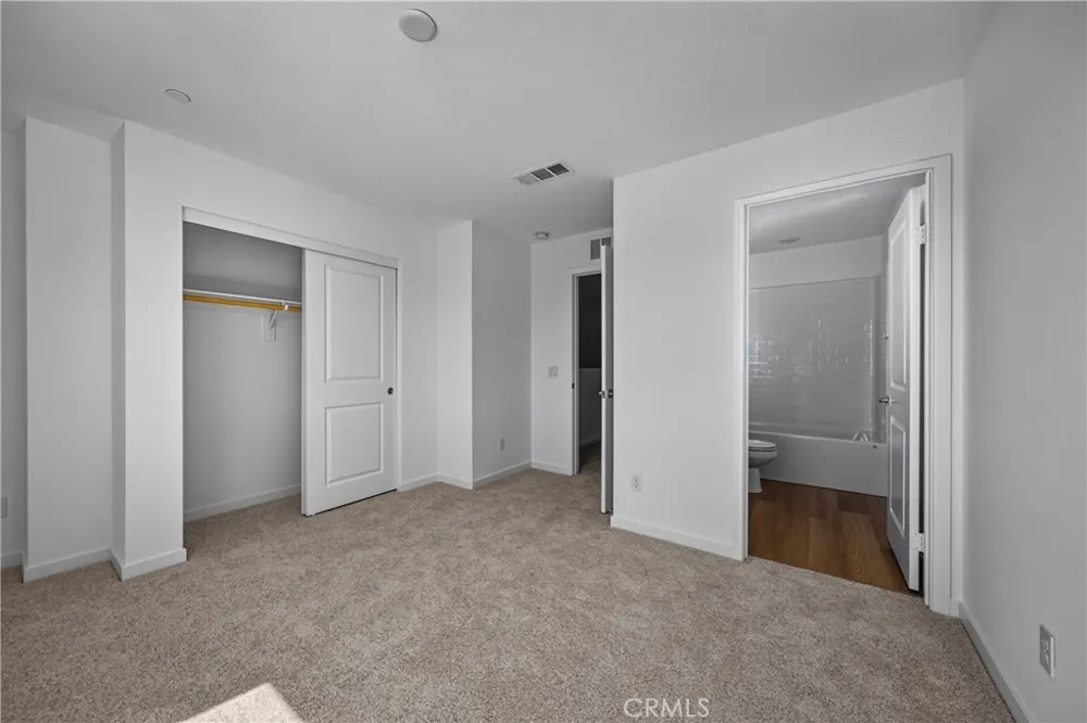 1174 Santo Antonio Colton, CA 92324