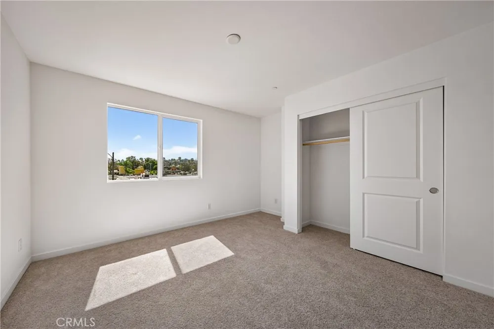 1174 Santo Antonio Colton, CA 92324