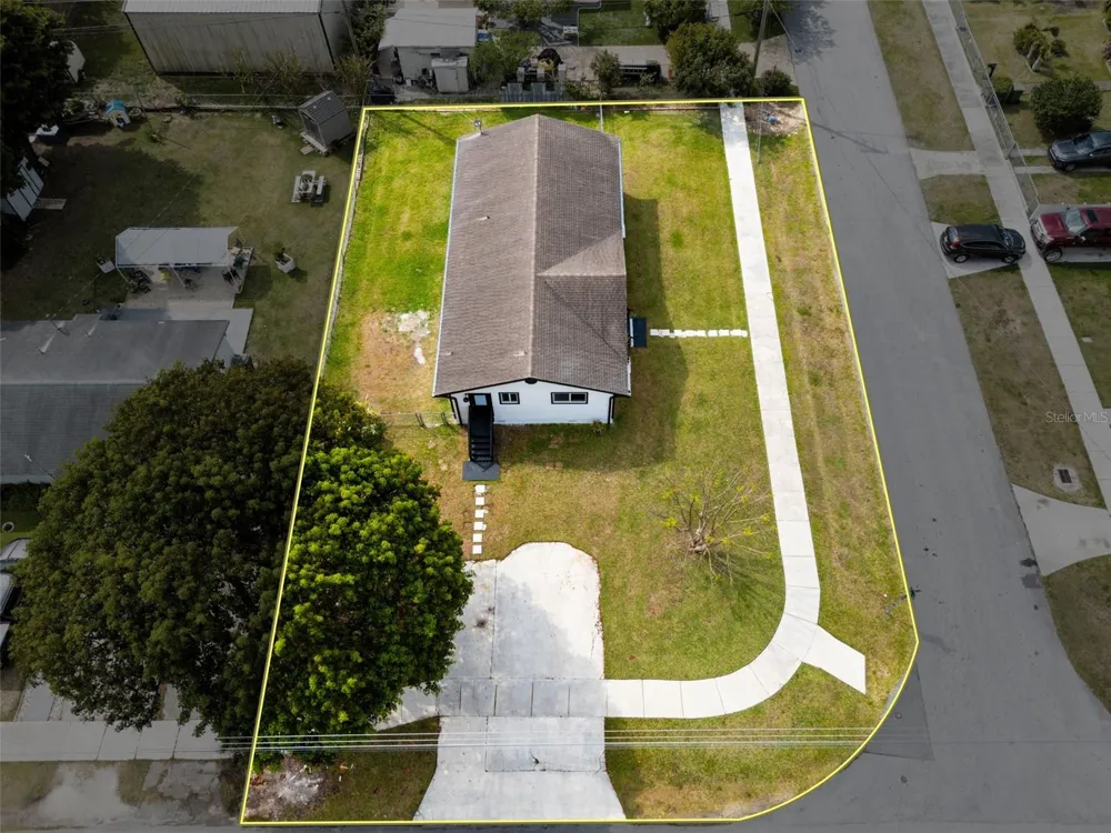 1867 NW 8TH AVENUE Homestead, FL 33030