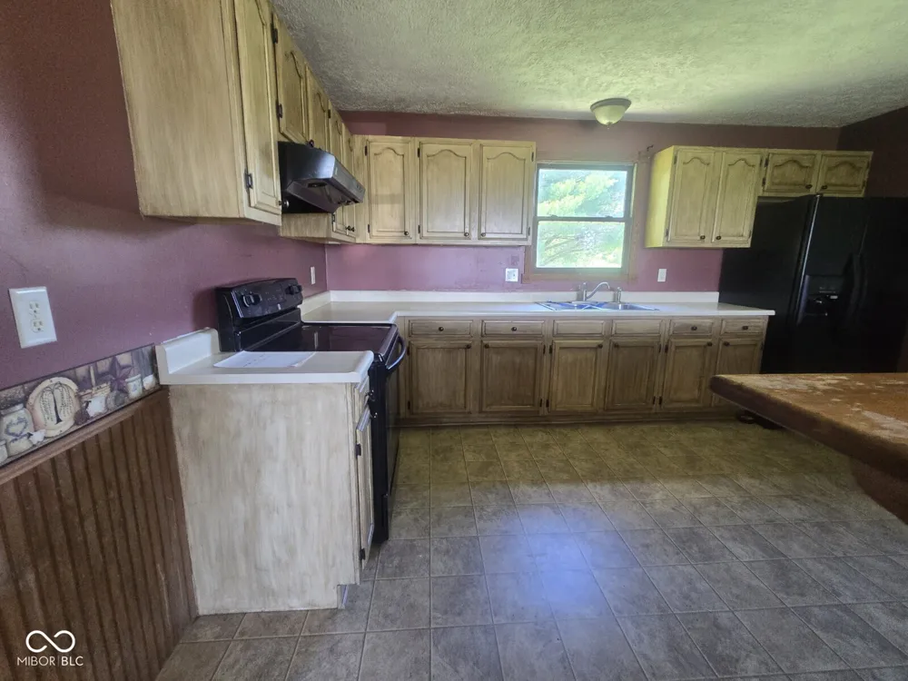 7930 State Road 157 Worthington, IN 47471