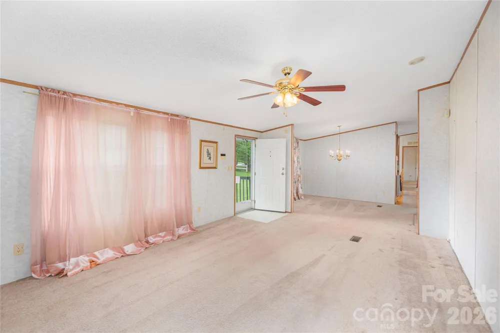 992 Brickyard Road Horse Shoe, NC 28742