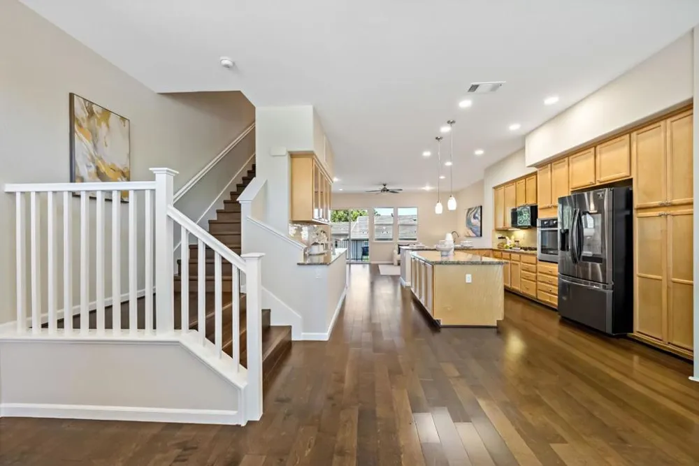 3035 Ruby Avenue San Jose, CA 95135