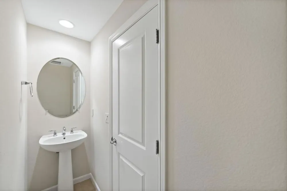 3035 Ruby Avenue San Jose, CA 95135